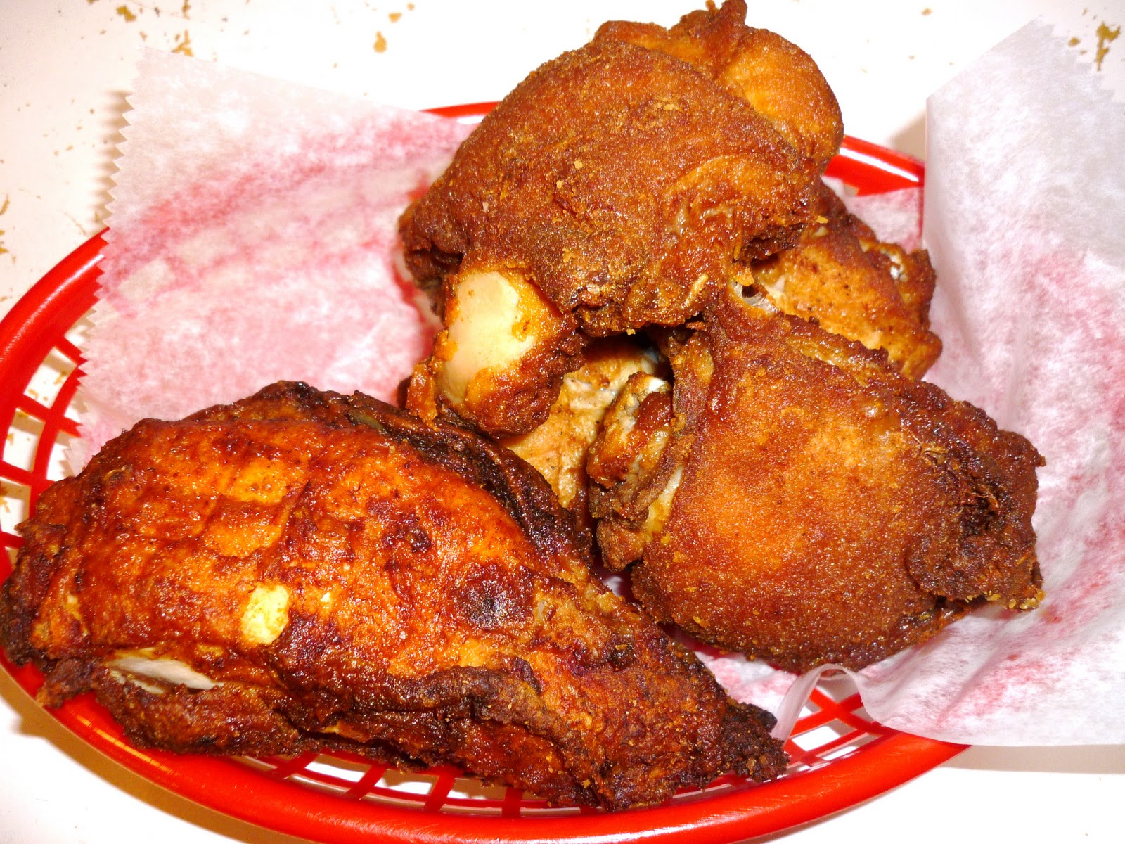 KikaEats Hill Country Chicken Feeds the City