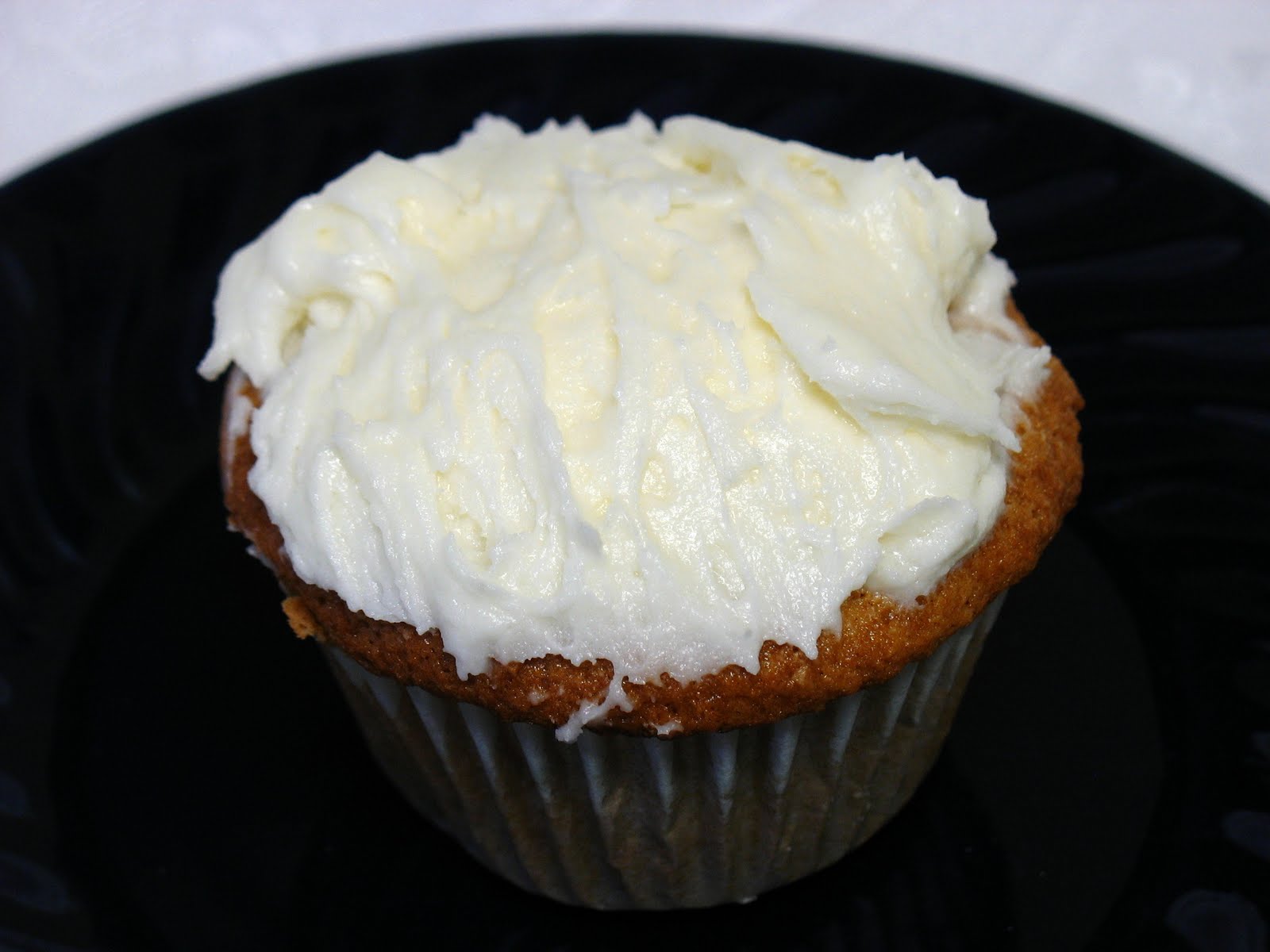 The Gluten Free Spouse Gluten Free Cupcakes with Icing