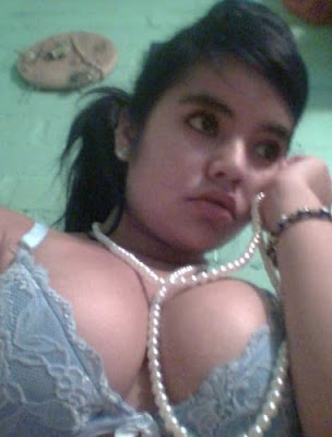 calzas, tangas,desnudas, mujeres que como sea te calientan calzas, tangas,desnudas, mujeres que como sea te calientan
