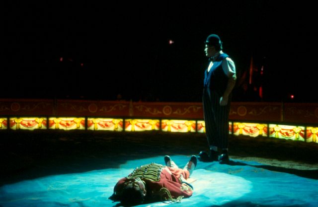 [CIRCUS+(4).jpg]