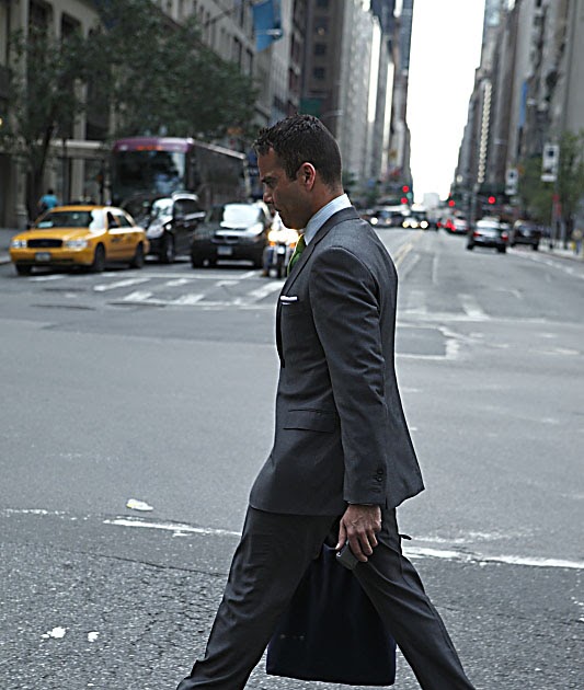 nyc run fashion NYC... midtown man