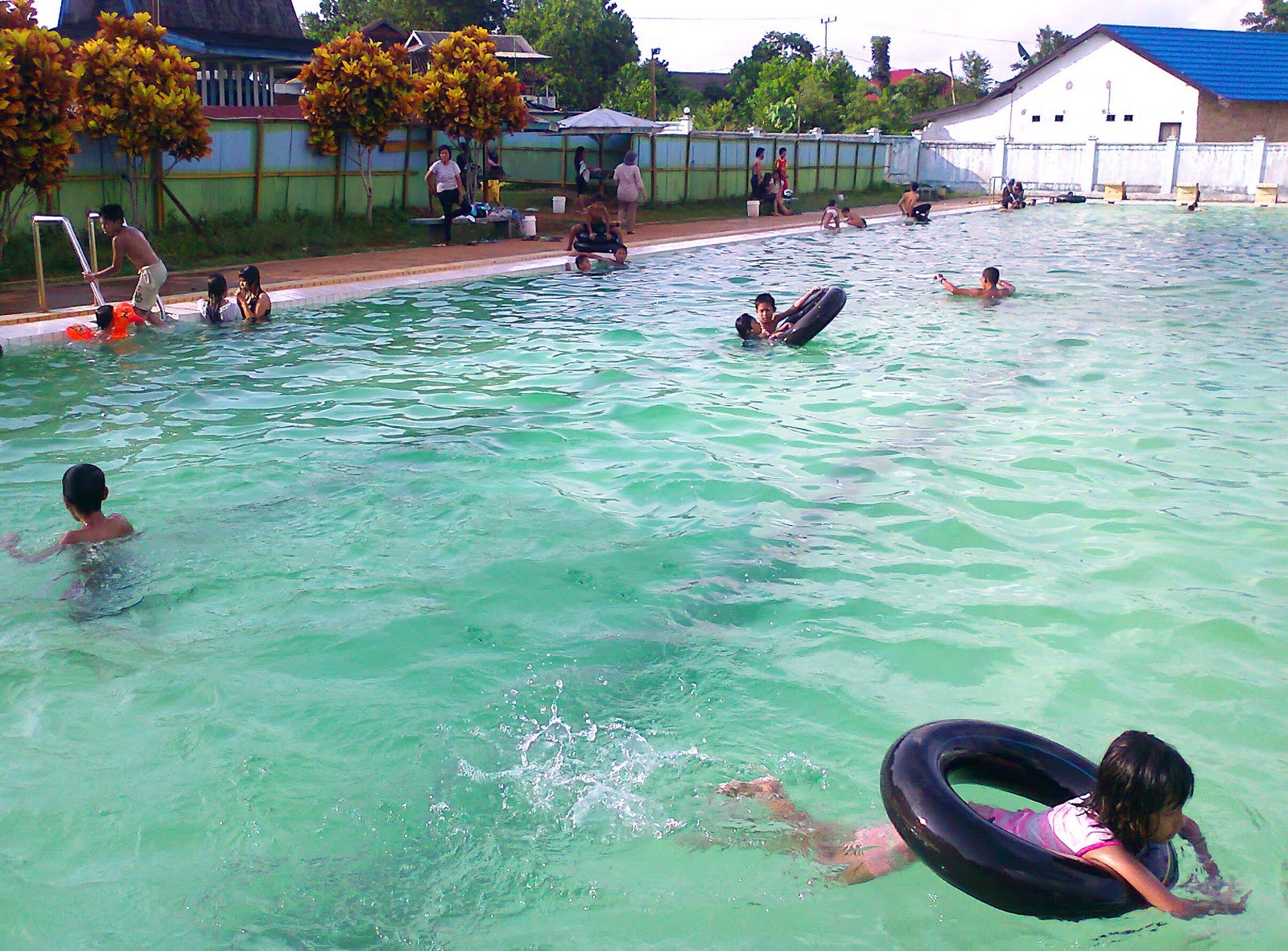 Pelaihari Ulun: KOLAM RENANG TIRTA KENANGA PELAIHARI