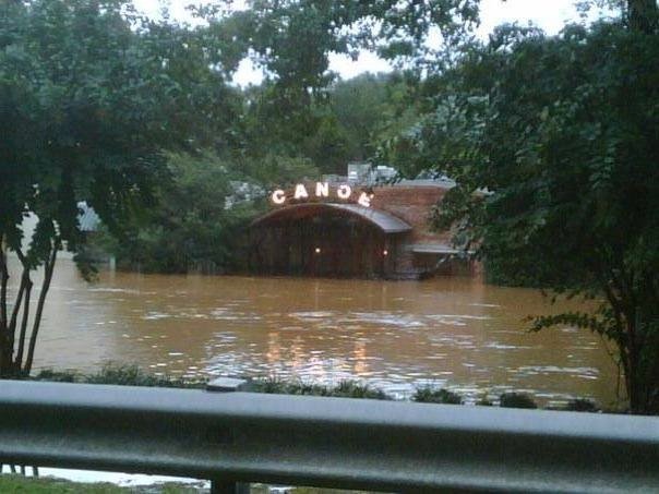 [Canoe.jpg]