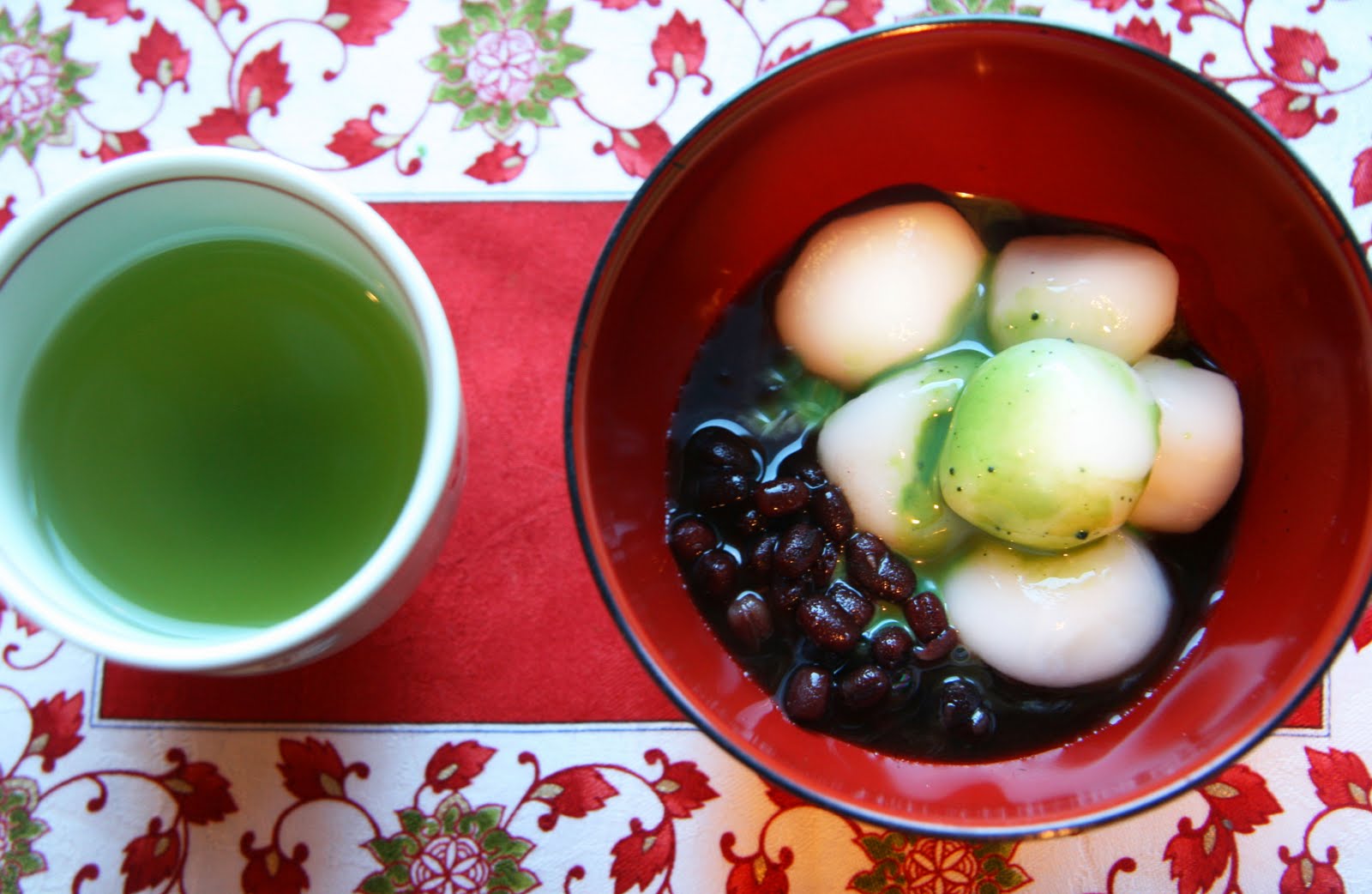 COOKING WITH JAPANESE GREEN TEA Mochi with Matcha sauce