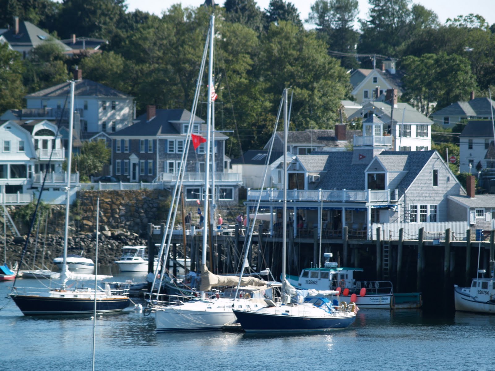 [yacht+club+1.JPG]