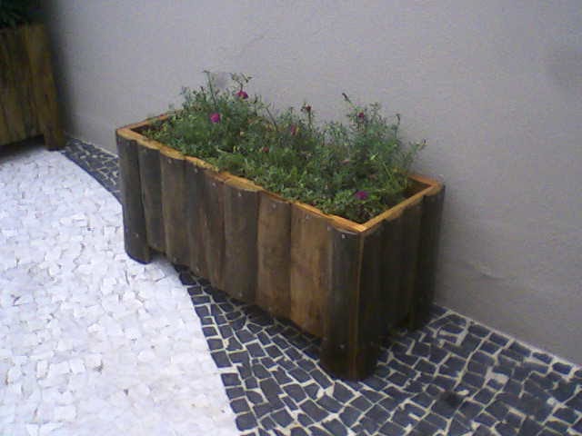 Broto Novo móveis rústicos e artesanais cachepos de madeira reciclada Aparador De Livros Diy ~ Broto Novo móveis rústicos e artesanais cachepos de madeira reciclada