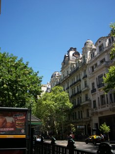 Av de mayo
