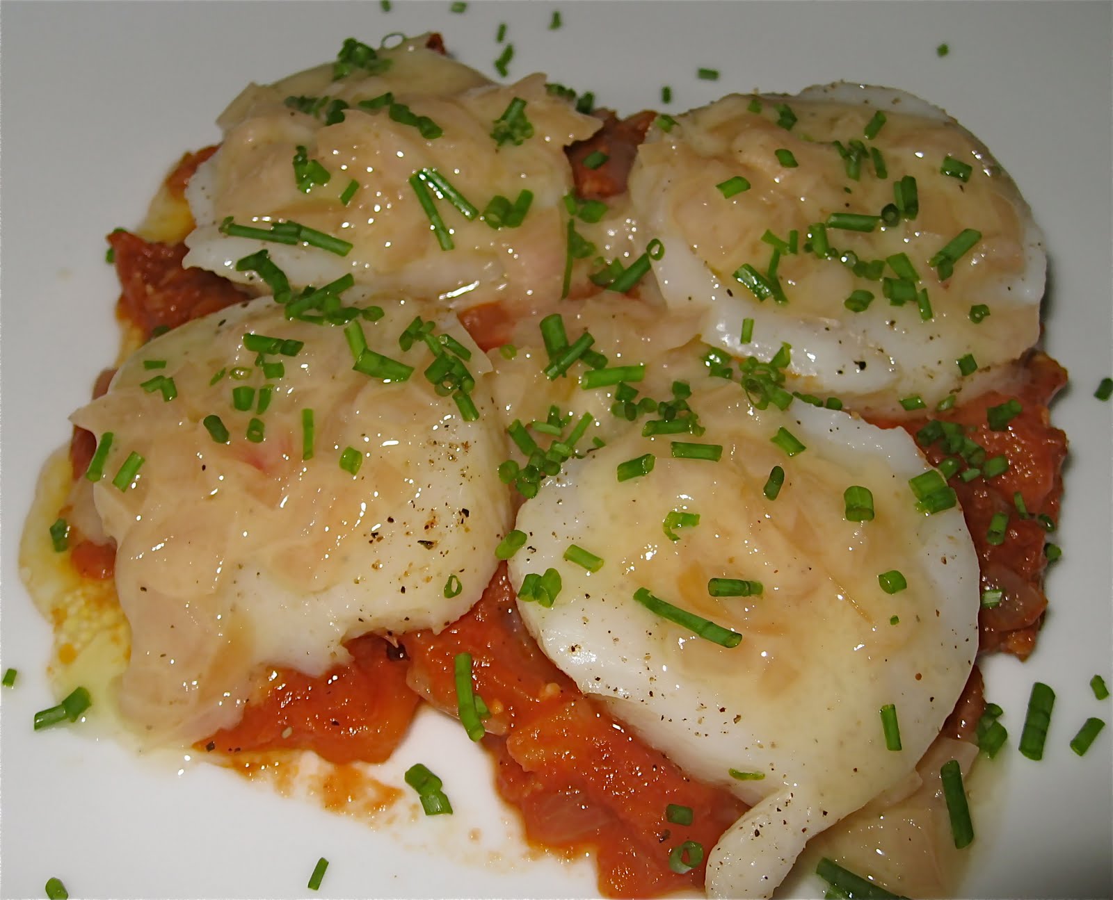 Scallops with Champagne Beurre Blanc TO CATCH A COOK