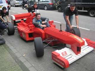LEGO F1: Mobil Balap Ferrari