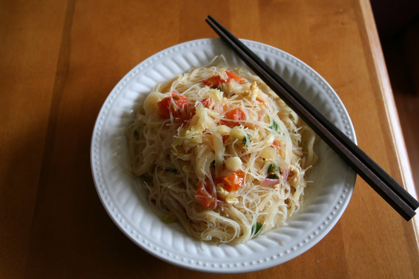 Quick, yummy, and ohmygoodness, healthy recipes A mi fen (rice noodle