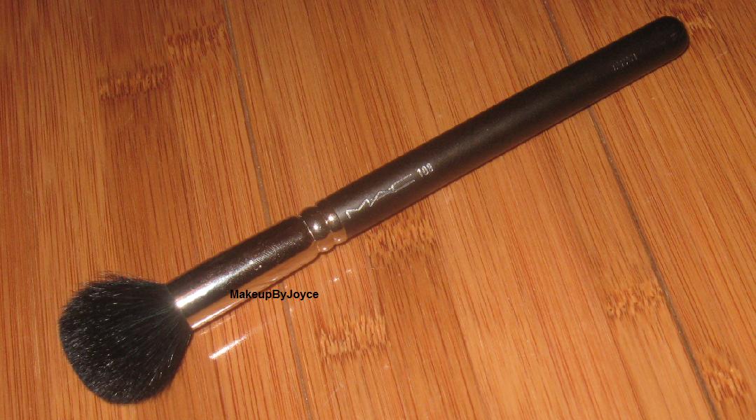 MakeupByJoyce ** ! Review Mac 109 Small Contour Brush vs Mac 187 Duo
