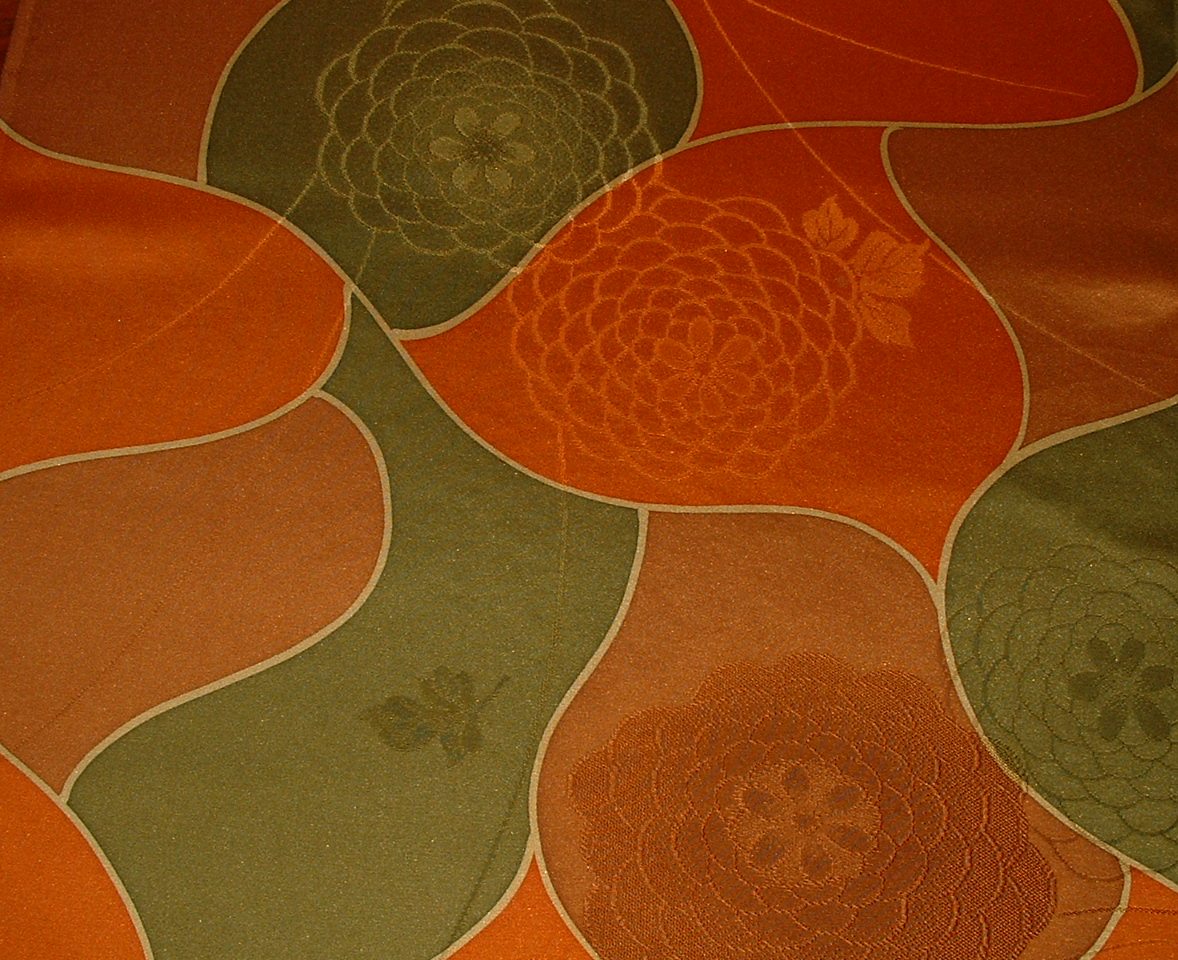 Wafu Works In store...retro kimono fabric