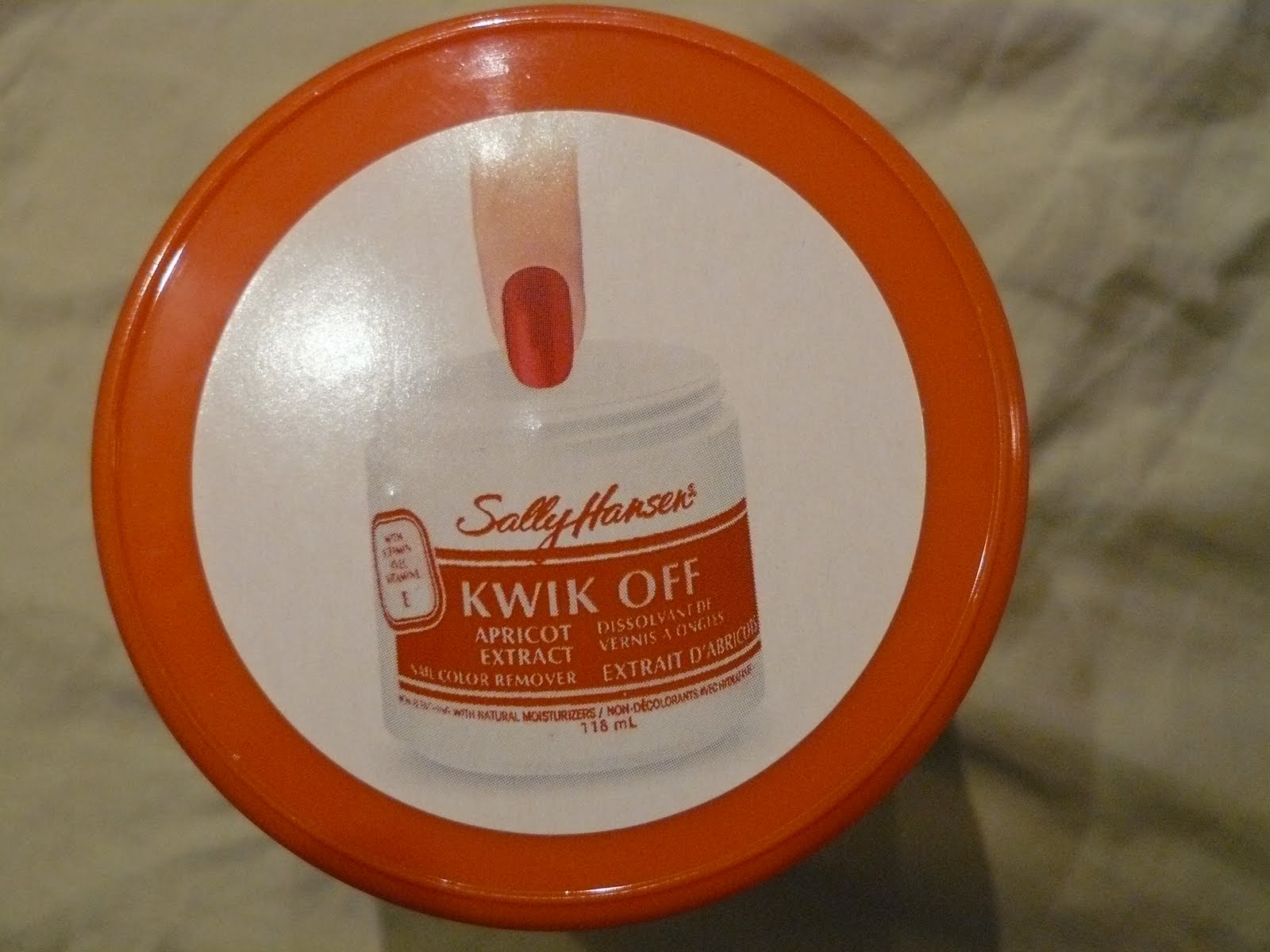 Sally Hansen Kwik Off Moisturizing Nail Color Remover - wide 2