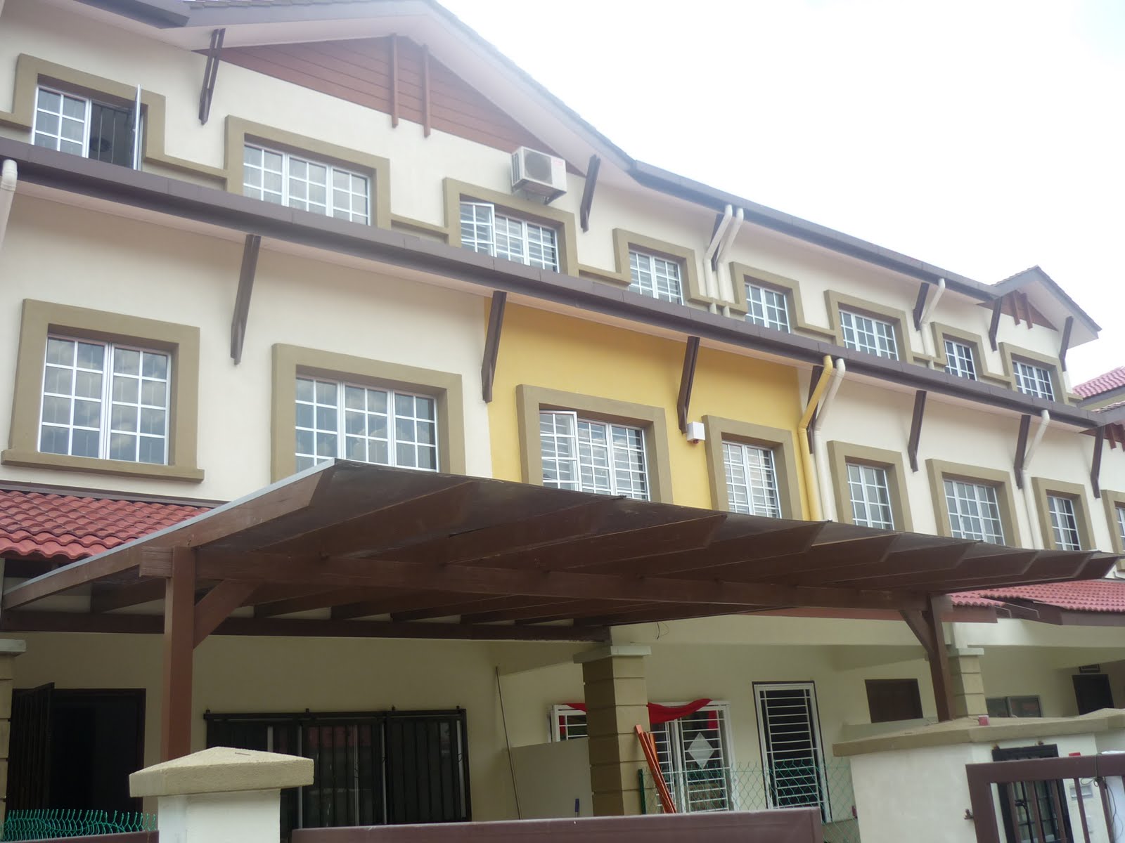 Kitchen cabinet installers Wood Awning