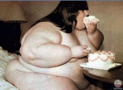 [large_fat_lady_eating_cake.jpg]