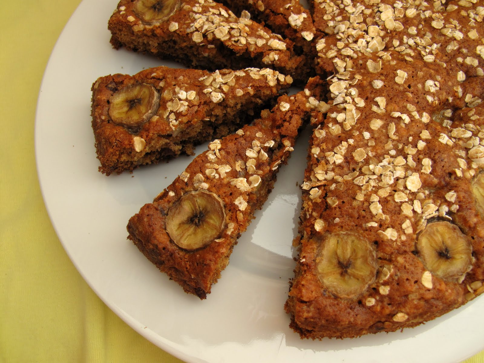 Hungry Jenny (Almost) Low Fat Chocolate and Banana Oat Cake