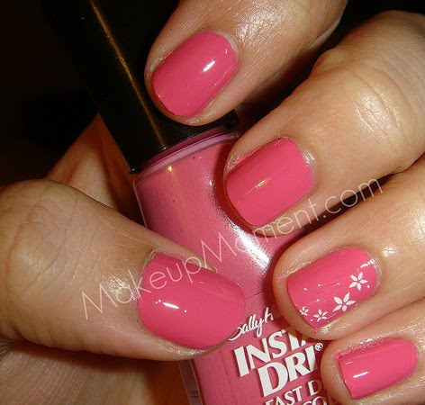 Nail Of The Day: Sally Hansen Insta-Dri Fast Dry Nail Color in 'Presto Pink' and Konad