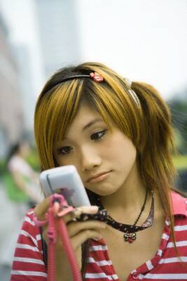 [Asian_Hairstyles.jpg]