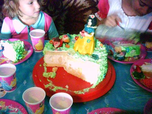 [post-37690-1186111091_thumb.jpg]