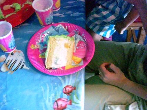 [post-37690-1186111030_thumb.jpg]