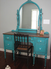 European Paint Finishes: ~ Turquoise/Teal & Cream Bedroom Set