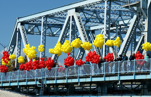 Johnson Street Bridge Celebration, art event, Deryk Houston, Victoria, BC, Canada