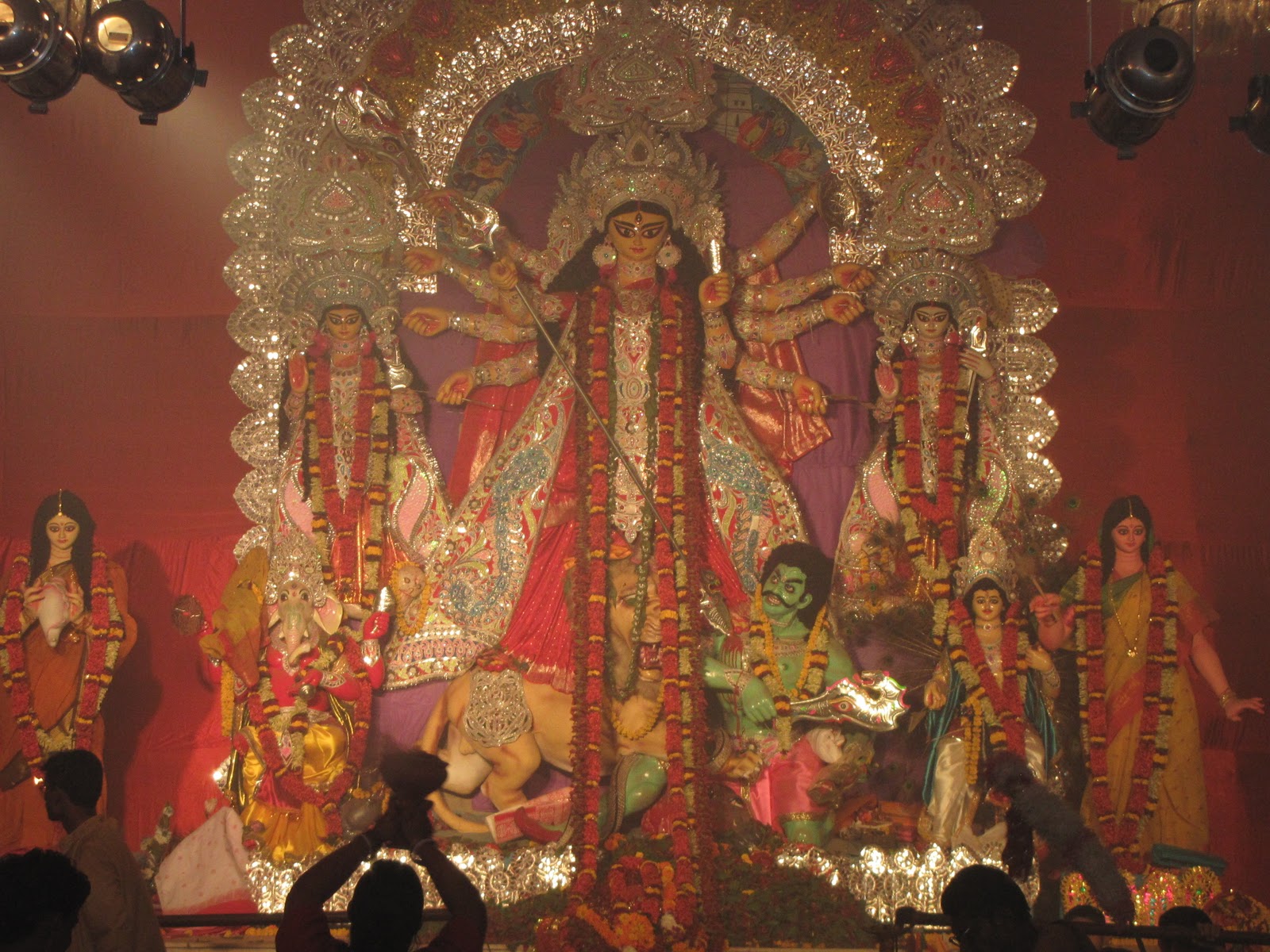 Durga Puja in Delhi CR Park