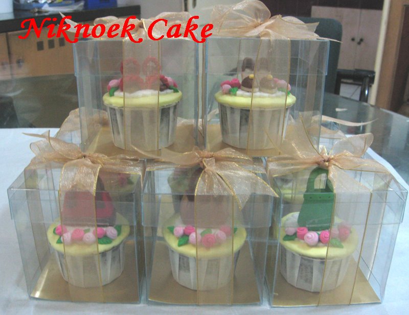 [Cupcakes-sepatu&tas-packaging.jpg]