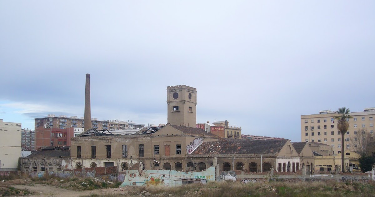 HISTORIA DE LAS CHIMENEAS DE PUEBLO NUEVO BARCELONA: FABRICA DE
