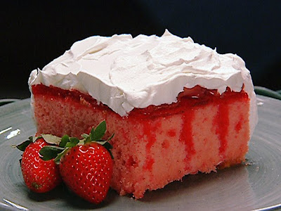 Strawberry Swirl Cake Recipe With Sour Cream Frosting ~ Chocolate Raspberry Cake