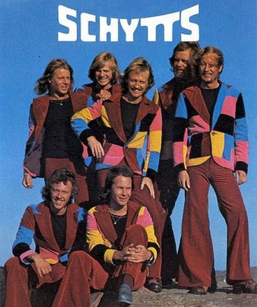 Blog010110 367 The Top 50 Worst Band Photos Ever