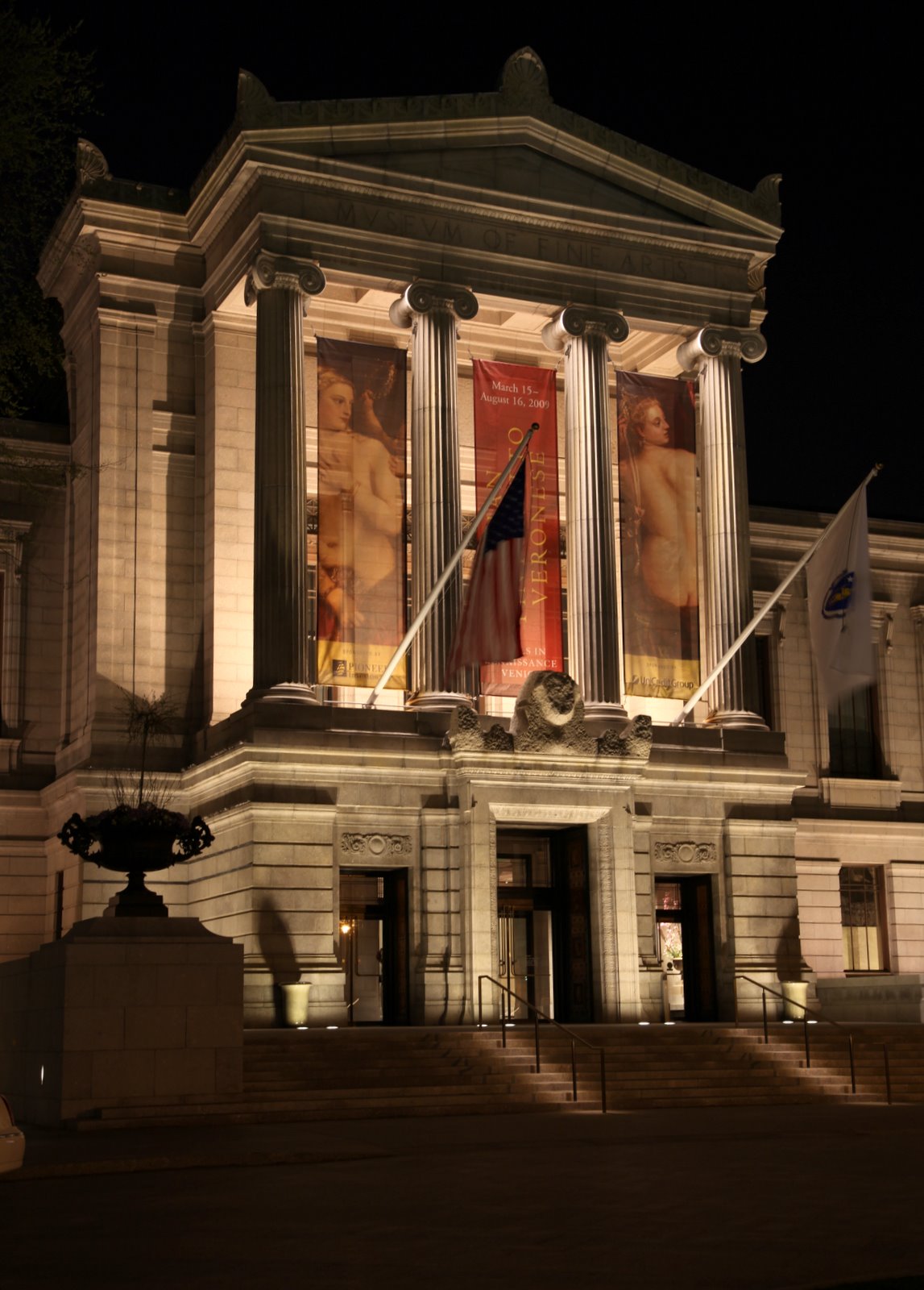 [2009-04-27+204128+1.JPG]