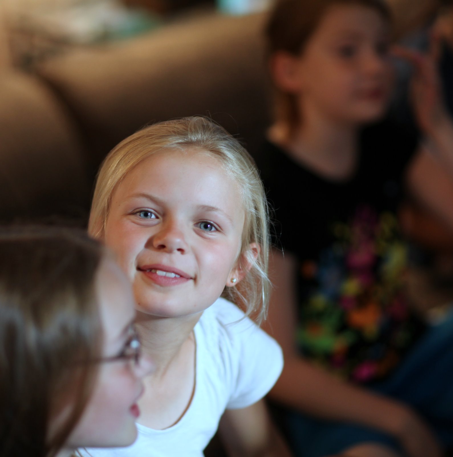 [2009-06-19+190235+4.JPG]