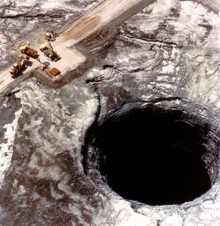 Sinkholes Pictures on Cool Sinkhole Pictures   Videos   Cool Things Pictures   Videos