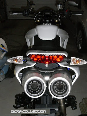 Ducati Hypermotard 1100 White Muscular Super Fighter 4
