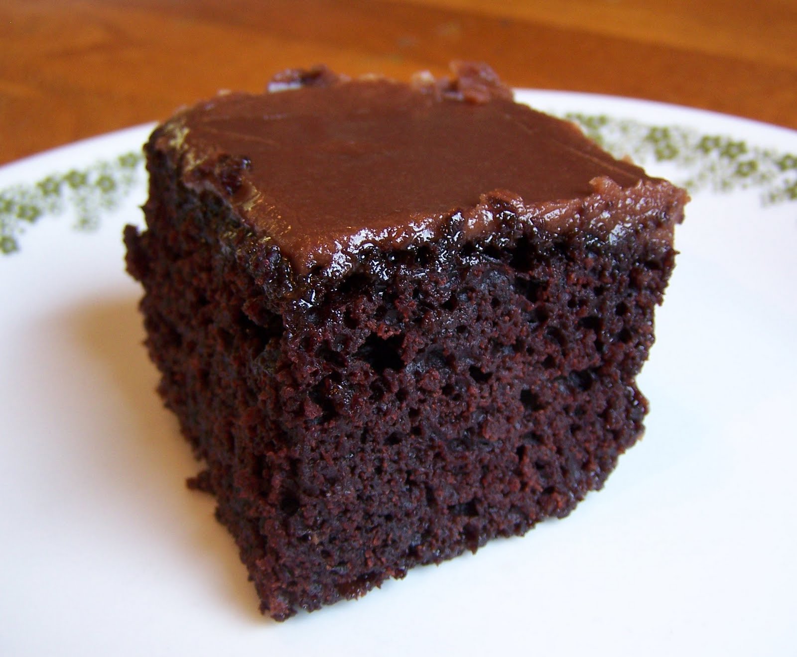 100_6719.JPG 1,600×1,320 pixels Water cake recipe, Dark chocolate cake recipes, Chocolate cake
