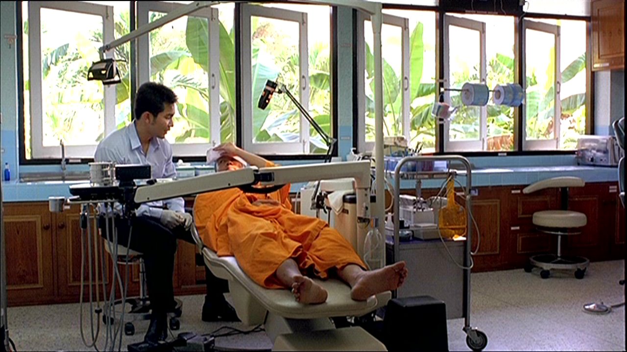 [Apichatpong.jpg]