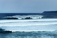 Breaking wave, South Cape Bay; South Cape behind - 6th April 2010