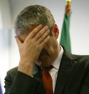 [socrates_maos_cara_zorate.bmp]