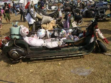 Komunitas Vespa Gembel