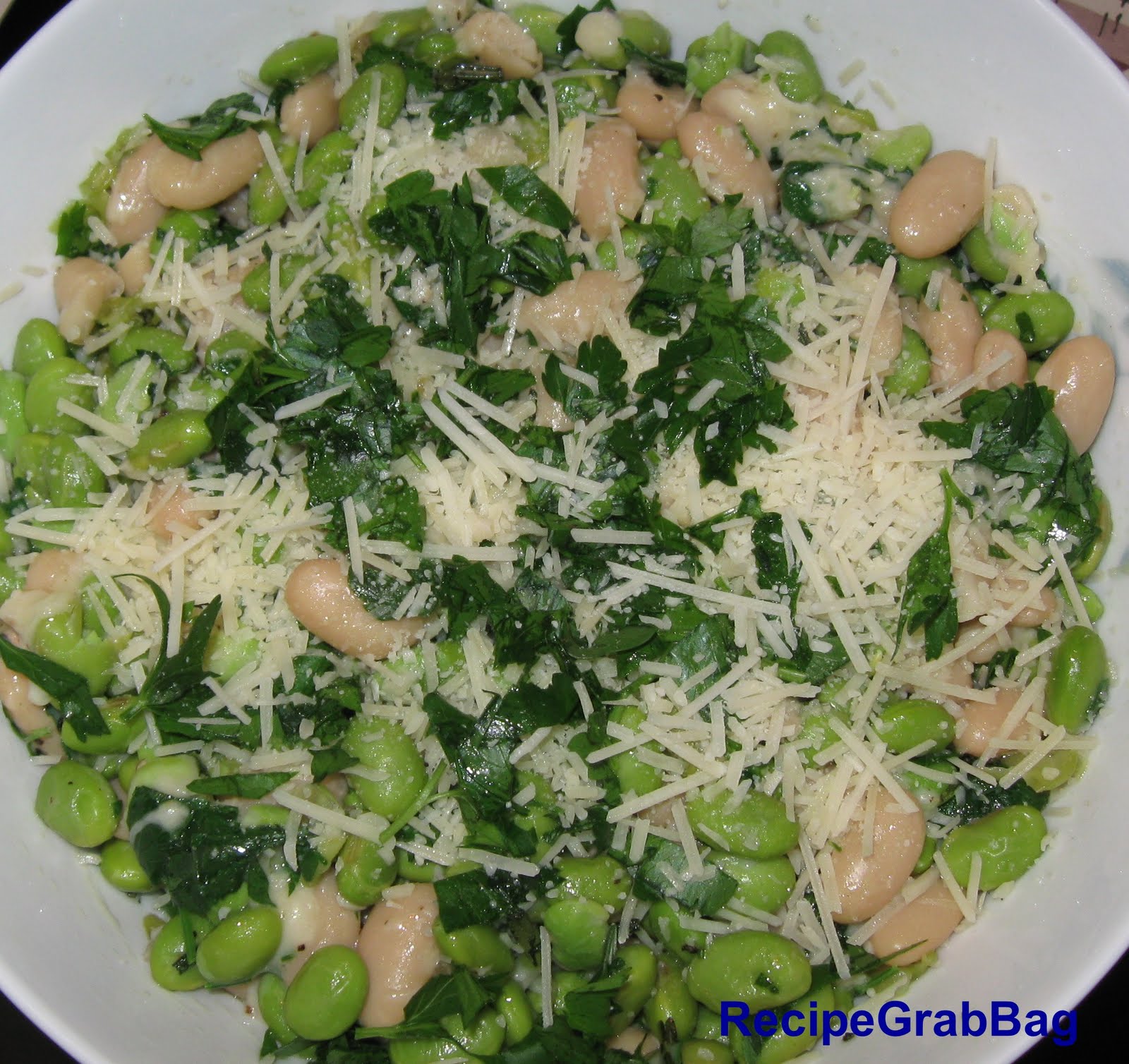 RecipeGrabBag Edamame and Cannellini Bean Salad