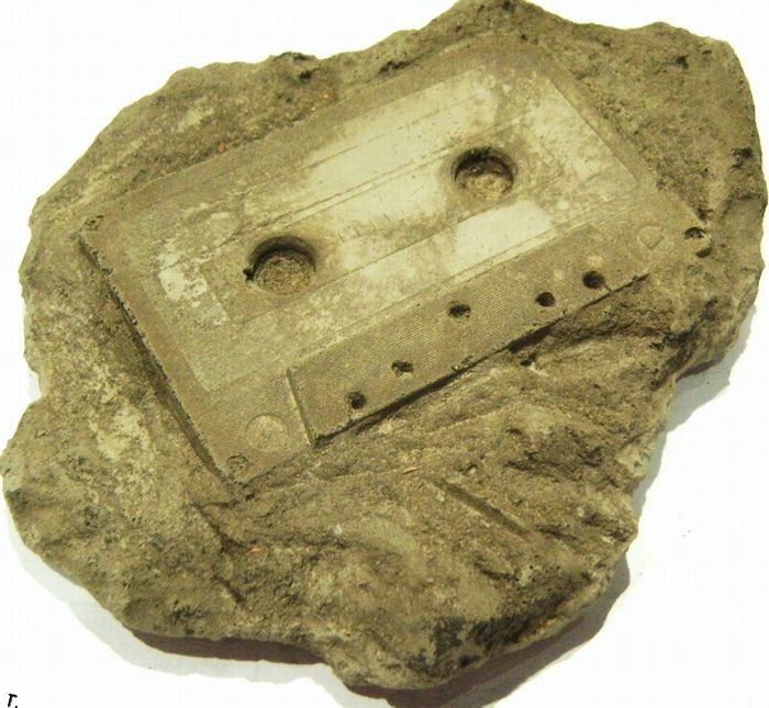 [stone-sculptures-02.jpg]