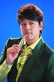 seo woo jin (Ryu Si won)