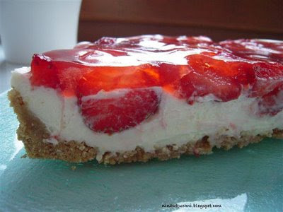 Nina W Kuchni Ciasto Z Truskawkami Mascarpone I Bita Smietana