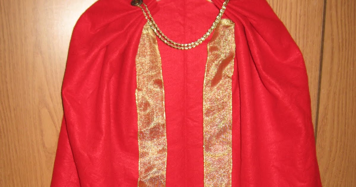 Creative Outlet King's Cape