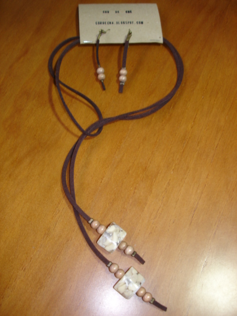 [conj+fio+couro.JPG]