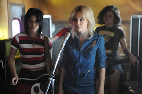 the-runaways-movie-image-8-600x399