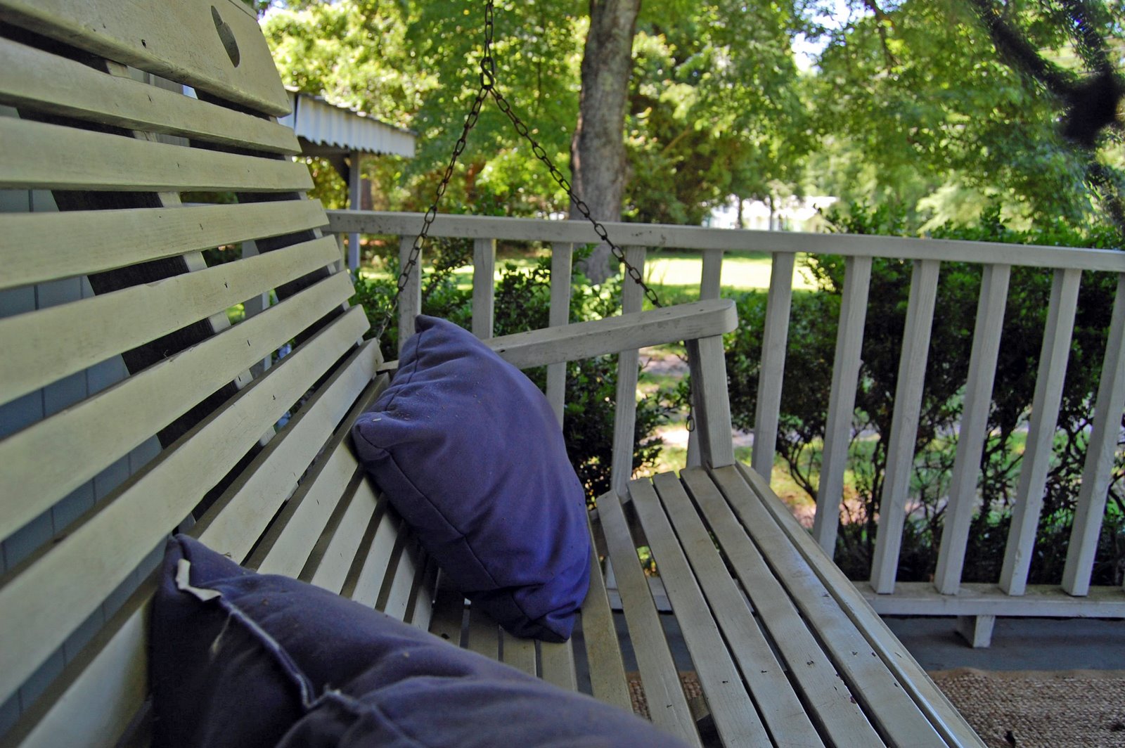 [Porch+Swing+2.jpg]