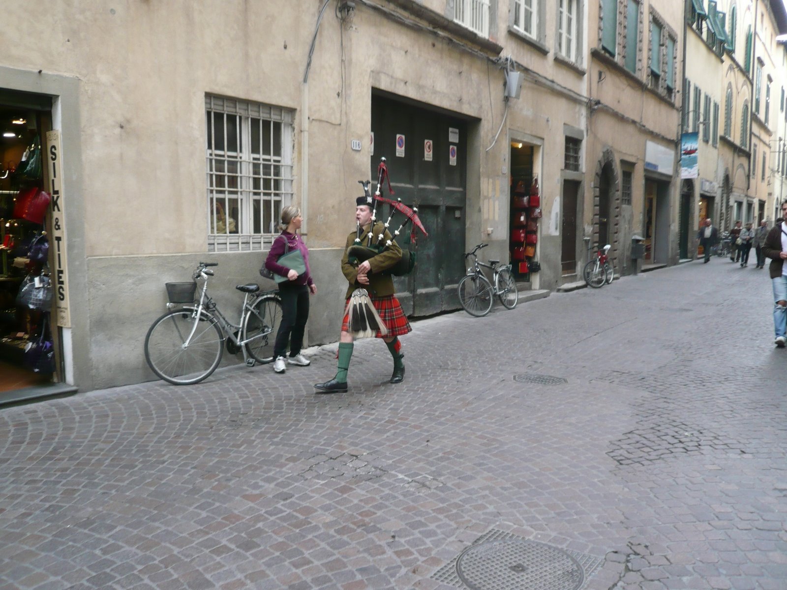 [P1010526.JPG]