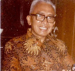 Bp. Soetijono Darsosentono, S.H